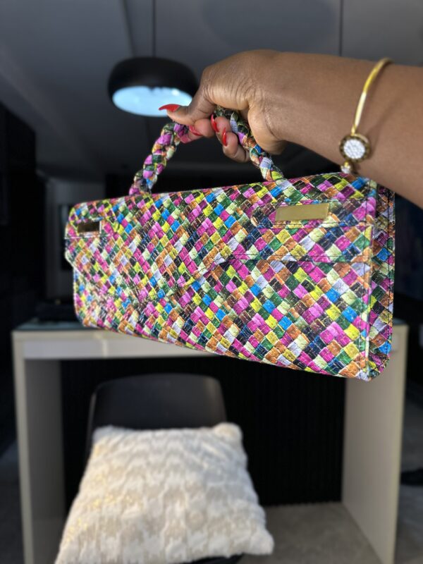 Curved flap handmade leather bag – The Braids Brand Ghana